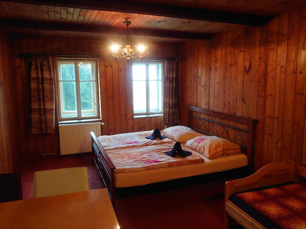 Apartmany Nemo ฮอร์นีบลาทนา ภายนอก รูปภาพ